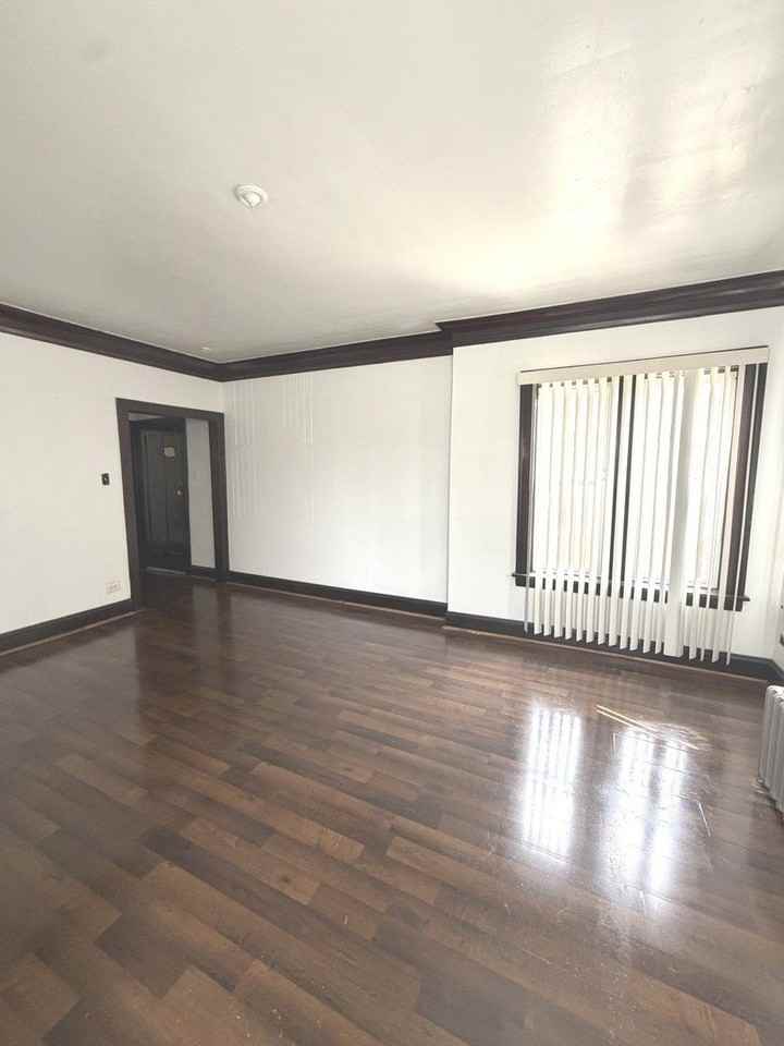 8026 S Aberdeen St #1 - Photo 7 of 31