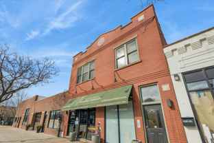5414 N Broadway St #1F - Photo 1 of 1