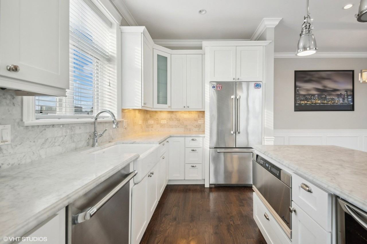 3518 N Wilton Ave #4 - Photo 7 of 21