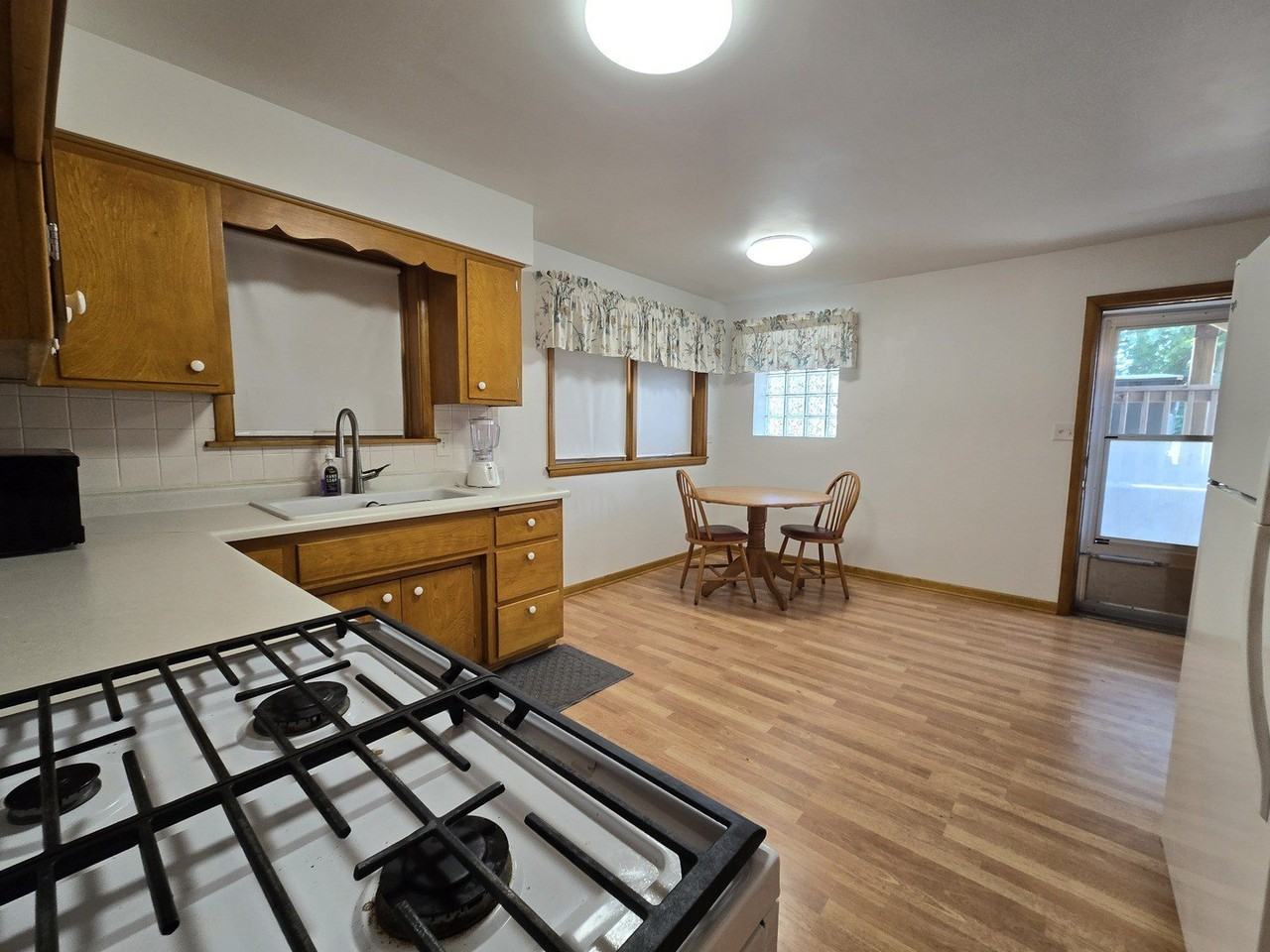 7124 W Jarvis Ave #G - Photo 3 of 13