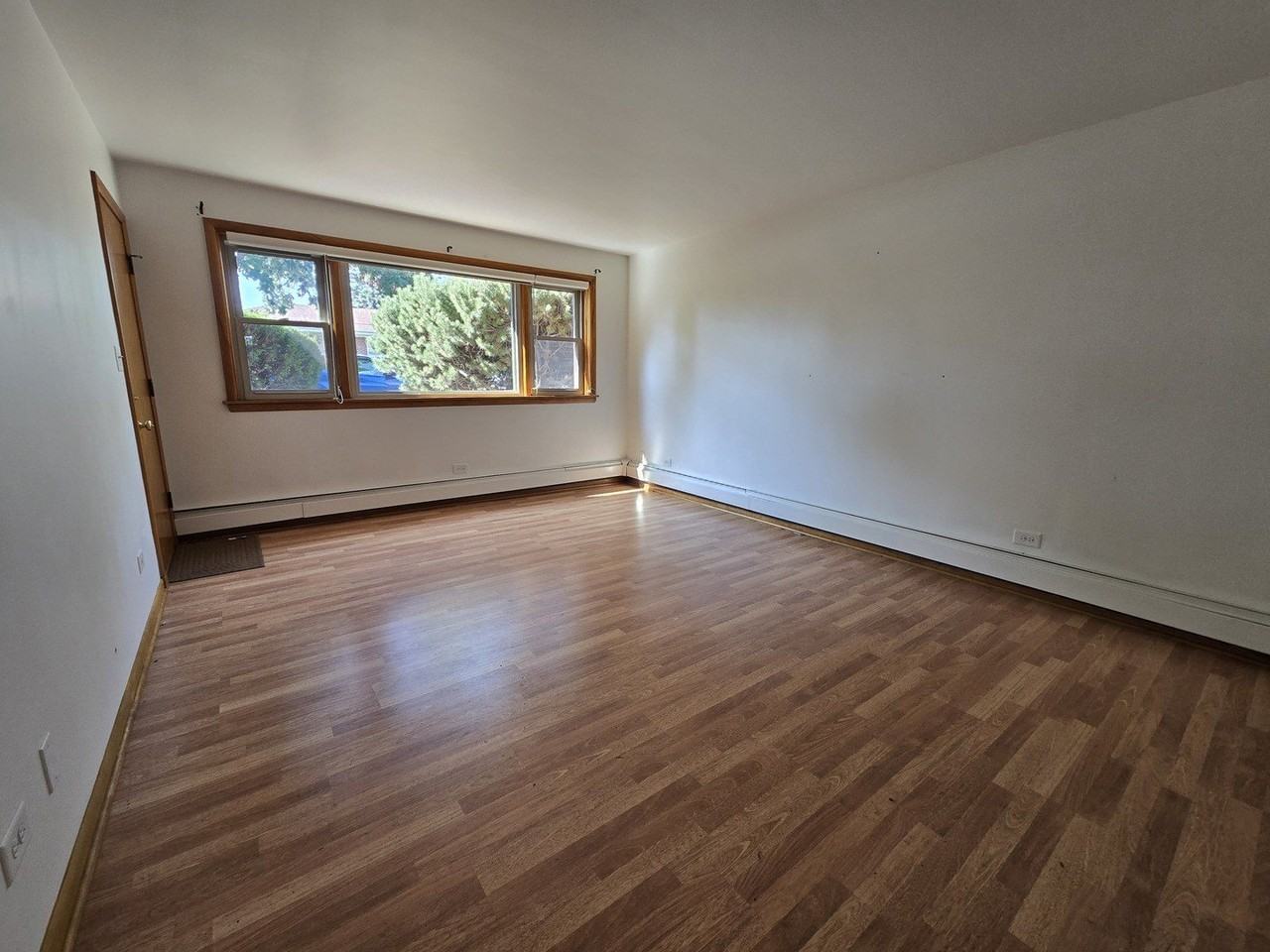 7124 W Jarvis Ave #G - Photo 4 of 13