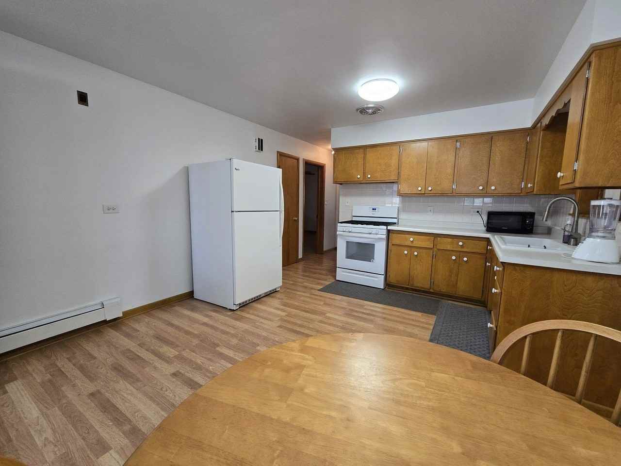 7124 W Jarvis Ave #G - Photo 7 of 13