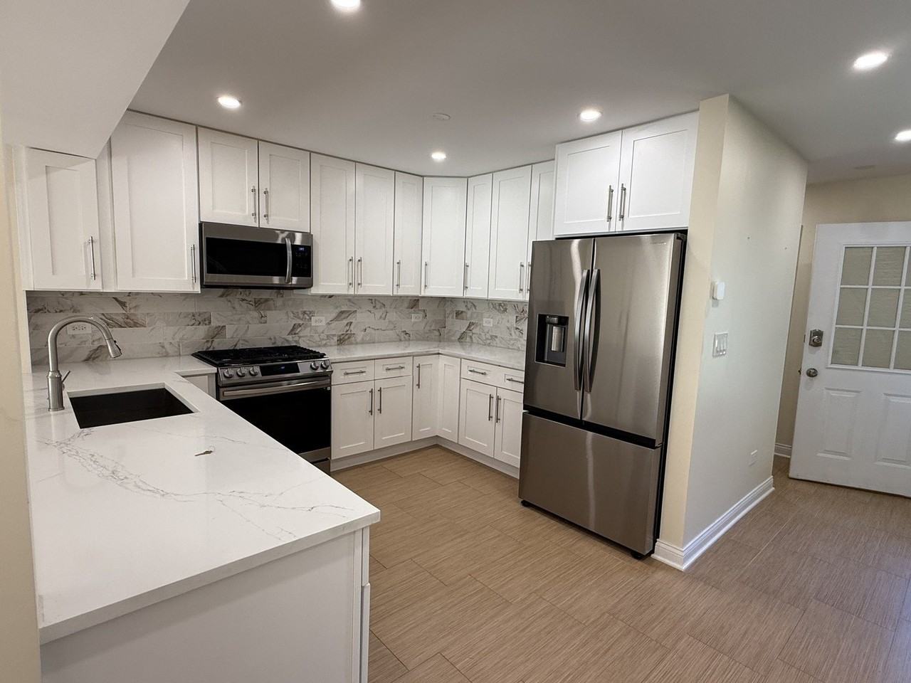 1971 Lilac Ct - Photo 3 of 18