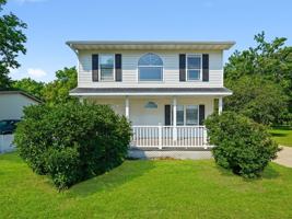 featured image of 520 W Johnson St