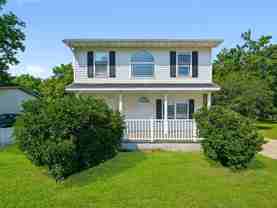 520 W Johnson St - Photo 1 of 1