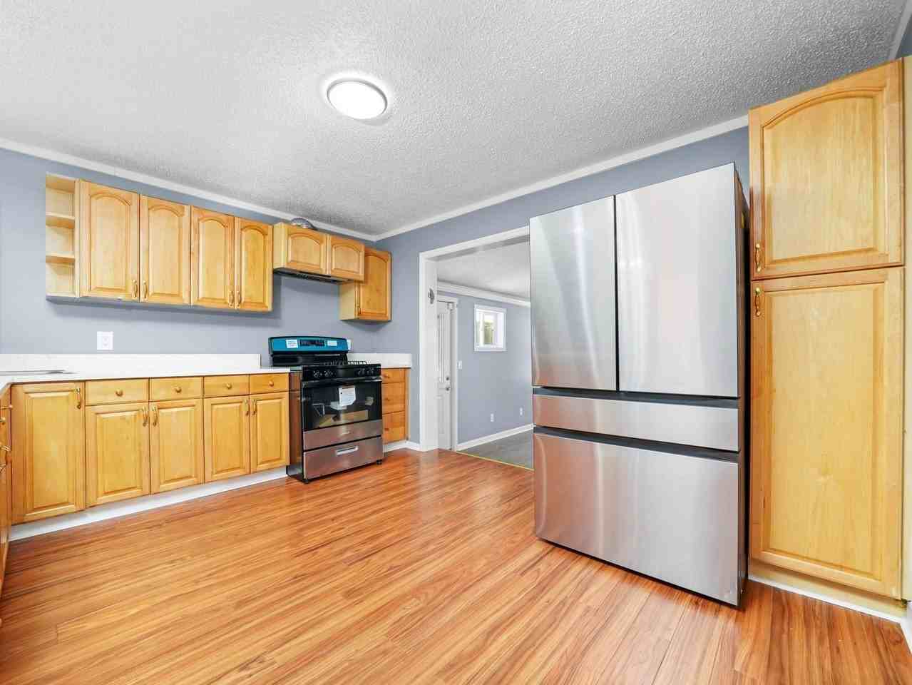 520 W Johnson St - Photo 5 of 47