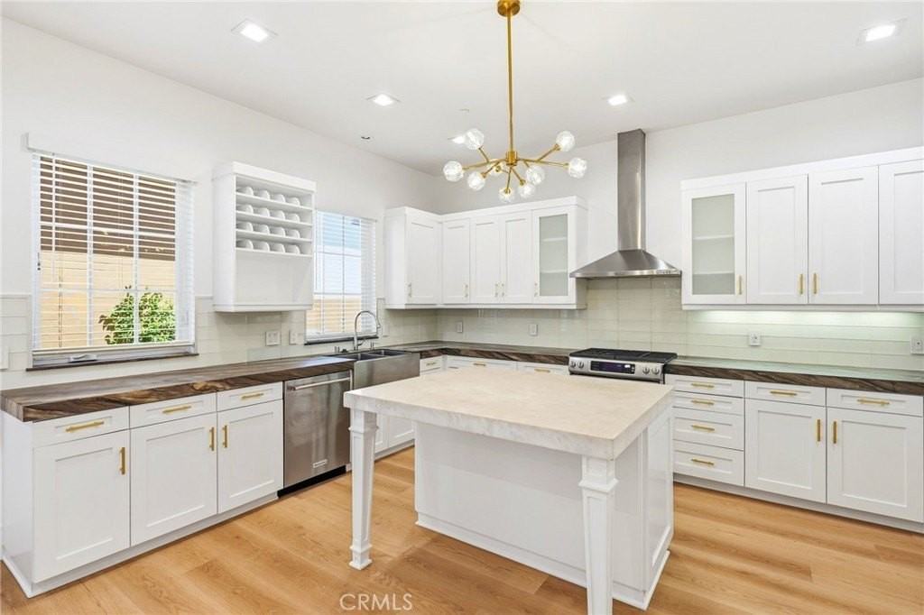 1509 Orange Ave #A - Photo 2 of 25