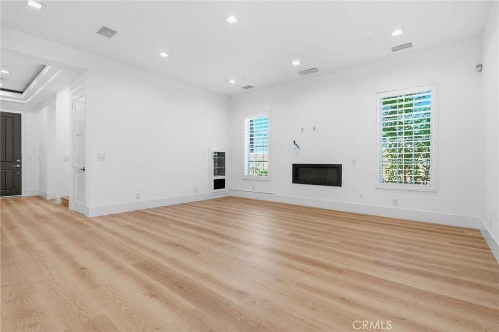 1509 Orange Ave #A - Photo 4 of 25