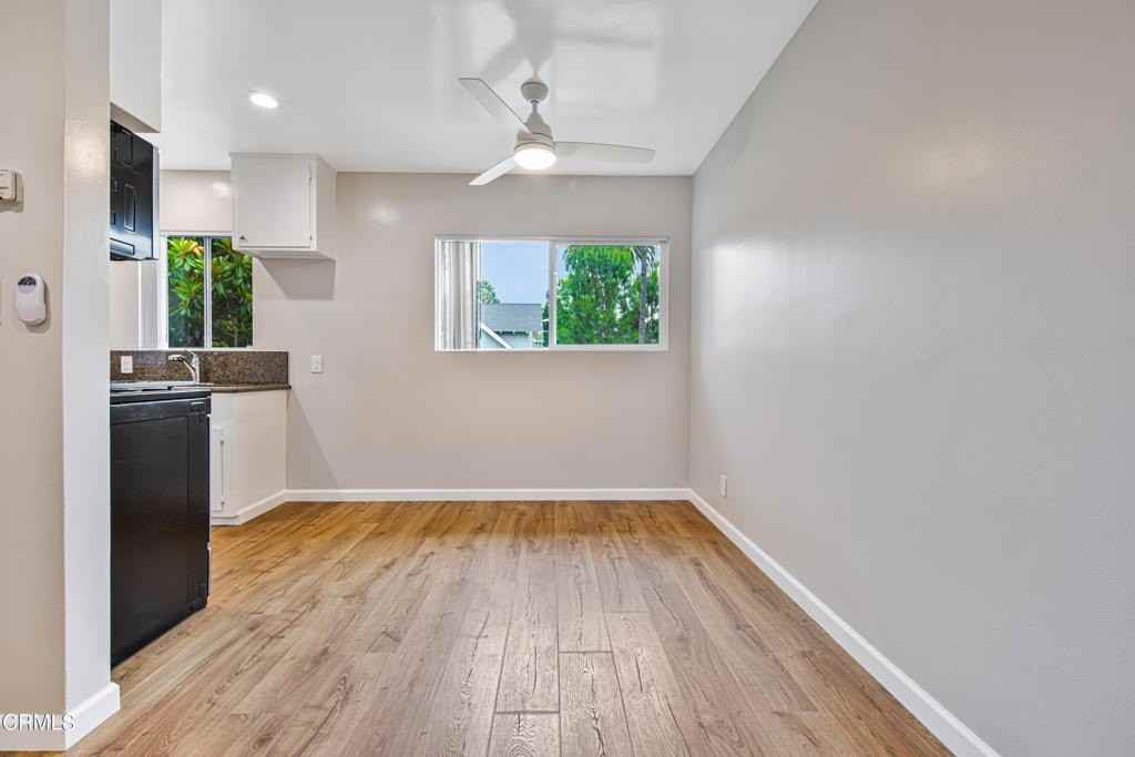 720 E Mountain St #15 - Photo 4 of 18