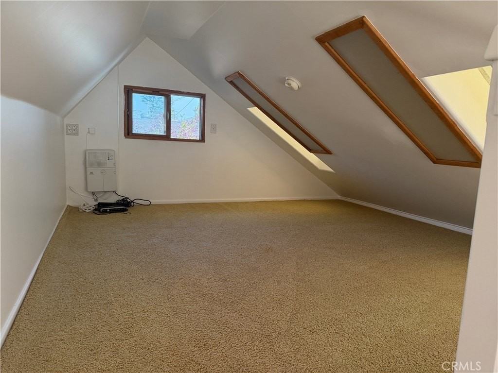 5613 E Hanbury St - Photo 6 of 21
