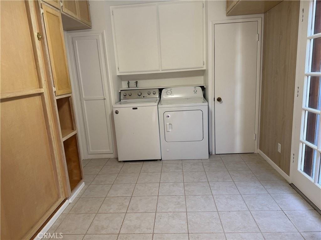 5613 E Hanbury St - Photo 7 of 21