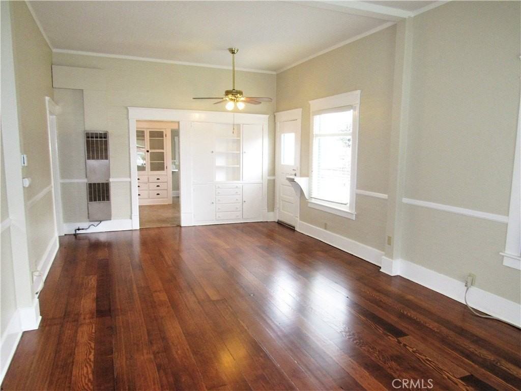 478 S Grand St - Photo 2 of 10
