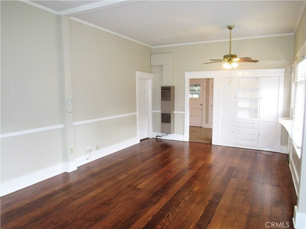 478 S Grand St - Photo 3 of 10