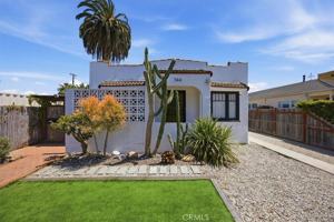 featured image of 744 Flower Ave