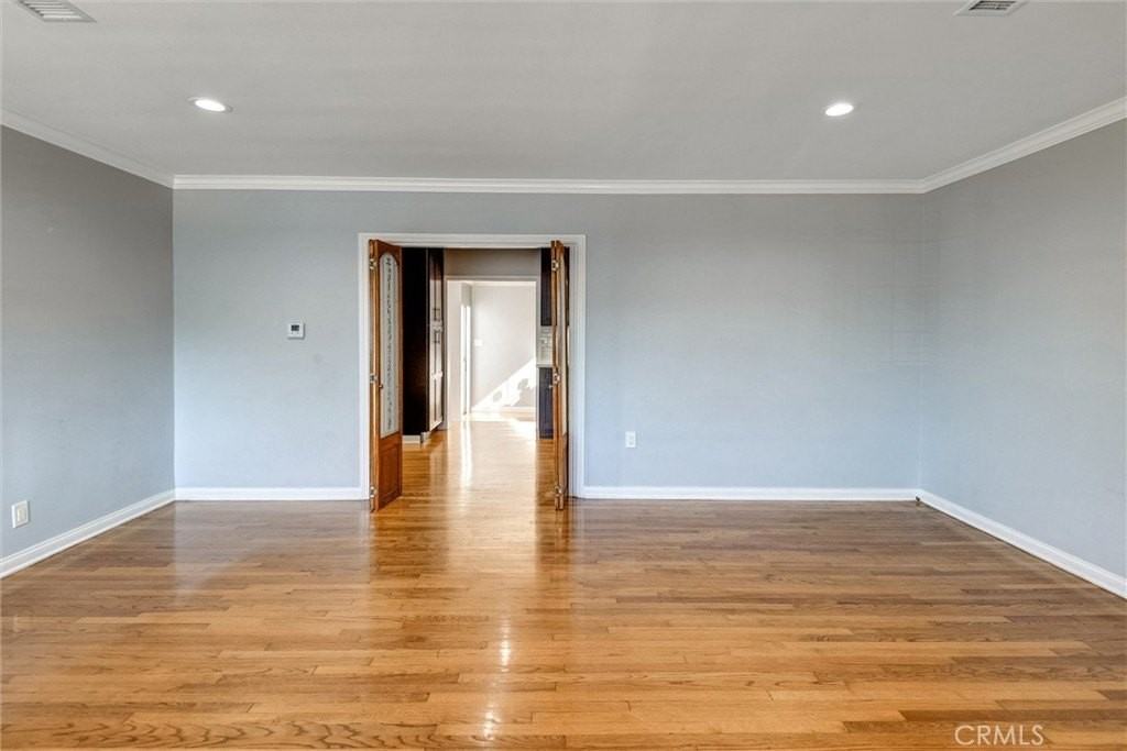 5251 W 124th St - Photo 5 of 27