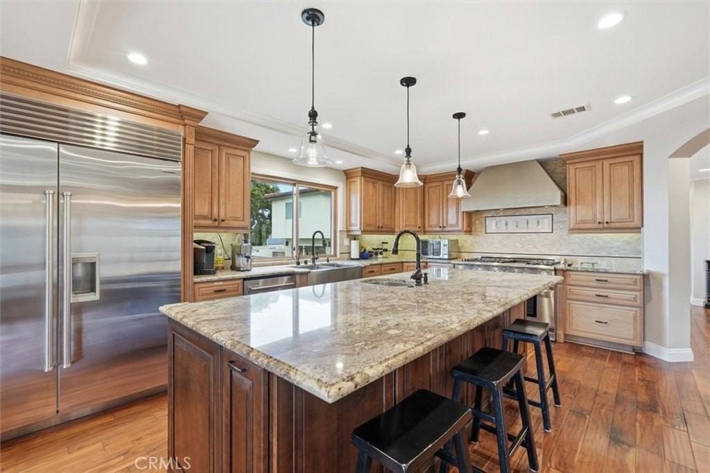 5348 Doris Way - Photo 7 of 50
