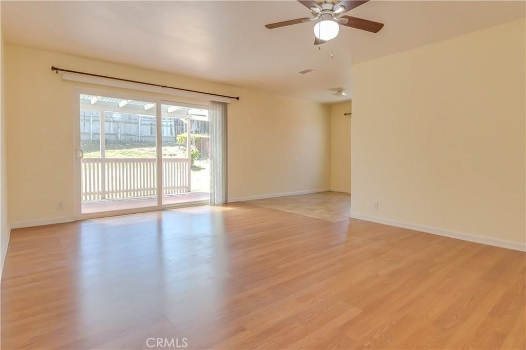 633 Elaine Ave - Photo 5 of 36