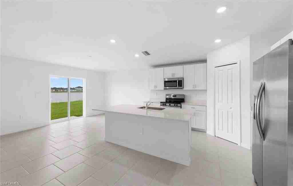 17244 Cantu Ct - Photo 2 of 9