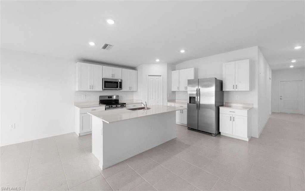 17244 Cantu Ct - Photo 3 of 9