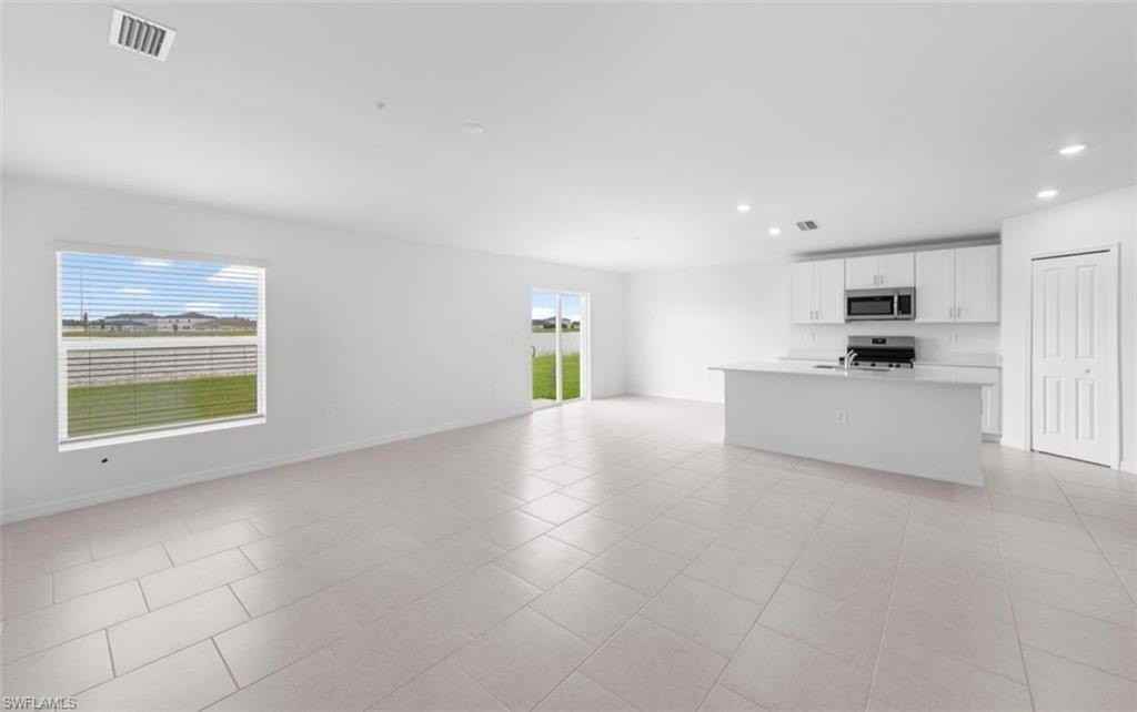 17244 Cantu Ct - Photo 4 of 9