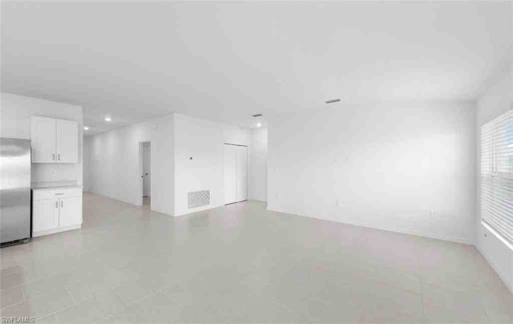 17244 Cantu Ct - Photo 5 of 9