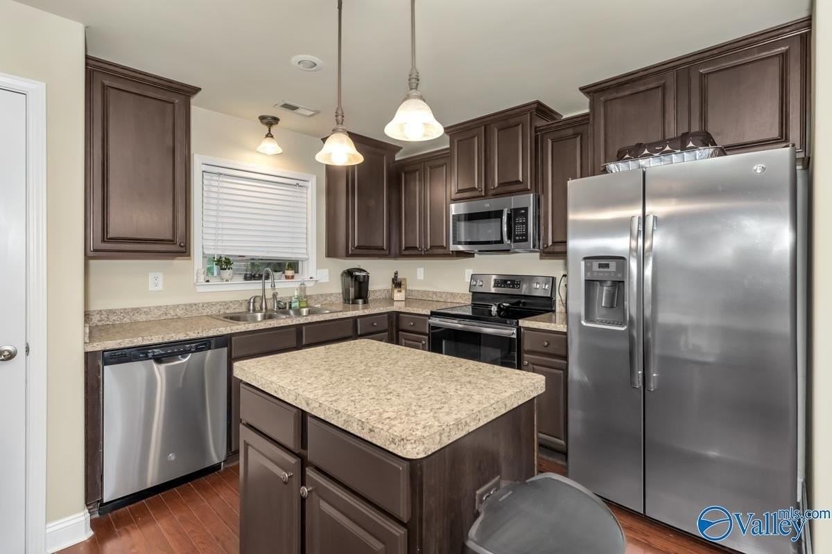 5015 Montauk Trl Se - Photo 7 of 23