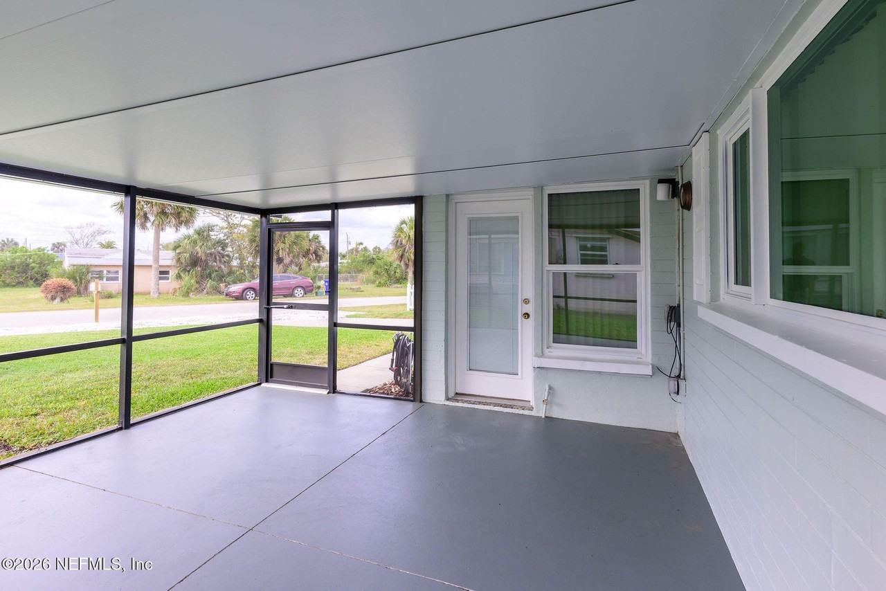 37 Berkley Rd - Photo 6 of 33