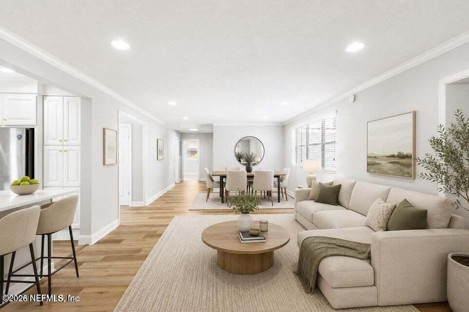 1554 Shirl Ln - Photo 4 of 35