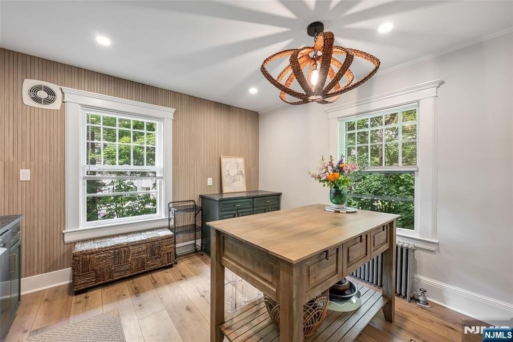 34 Washington Pl #2ndFL - Photo 6 of 18