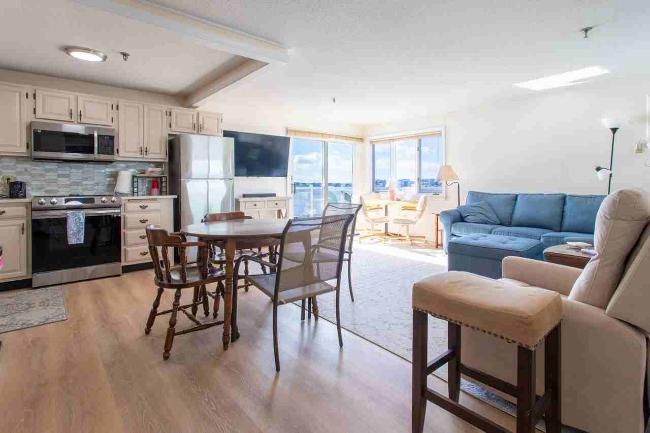 493 Ocean Blvd #22 - Photo 7 of 15