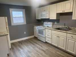 featured image of 354 Main St #3