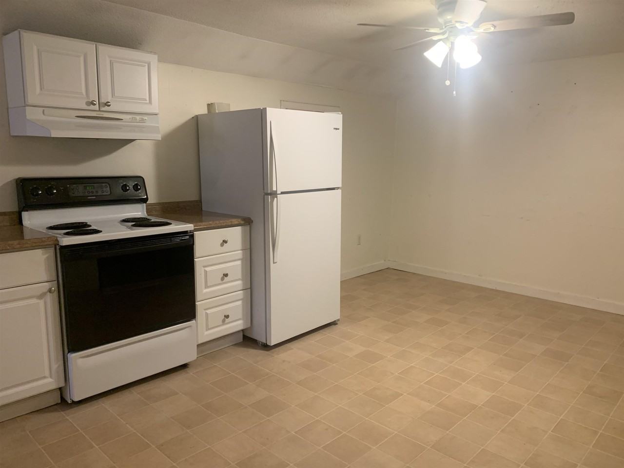 354A Main St #8 - Photo 4 of 26