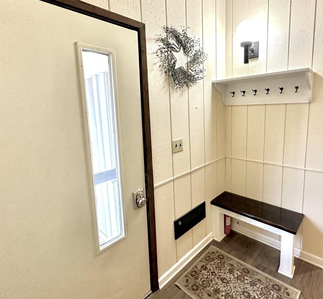 22 Orris Rd - Photo 4 of 18