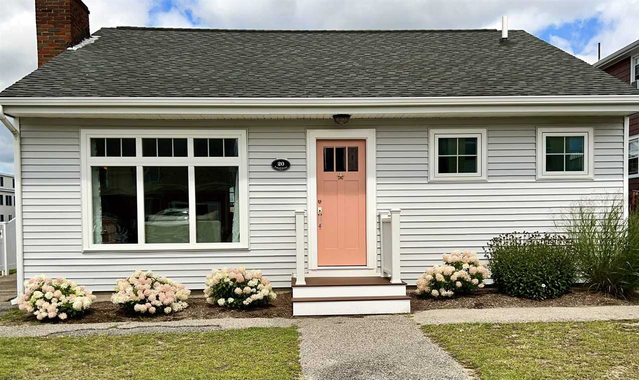 20 Lowell St