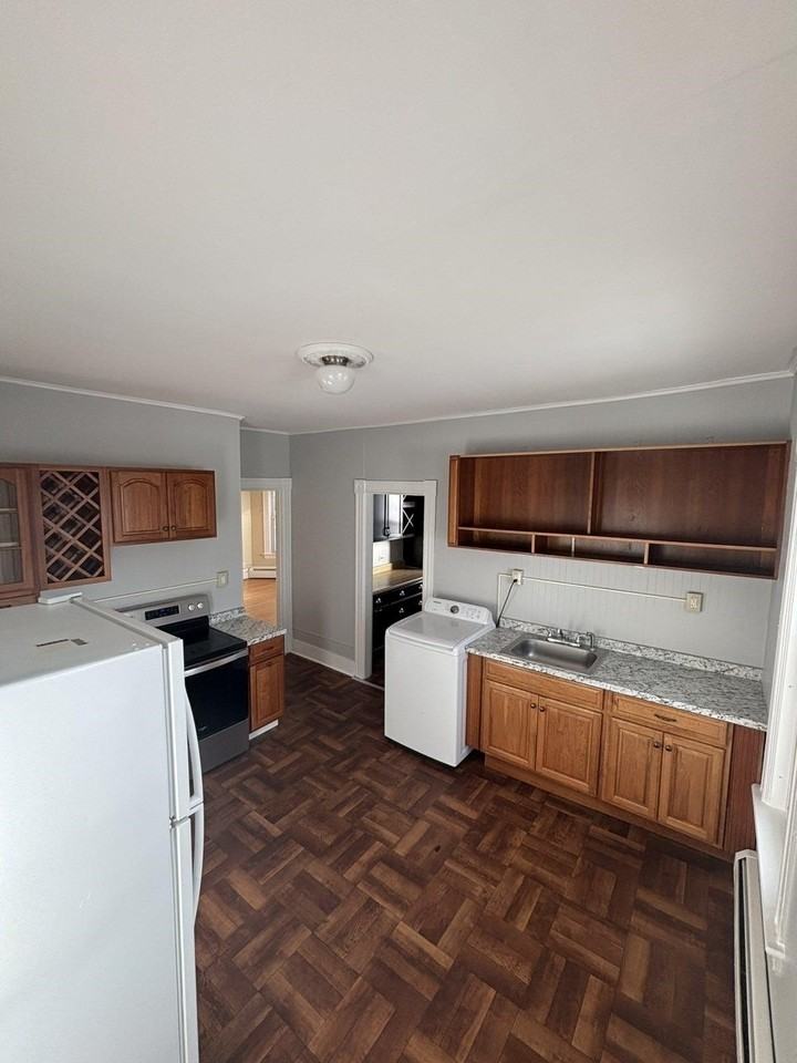 100 Ashland St #2 - Photo 6 of 6