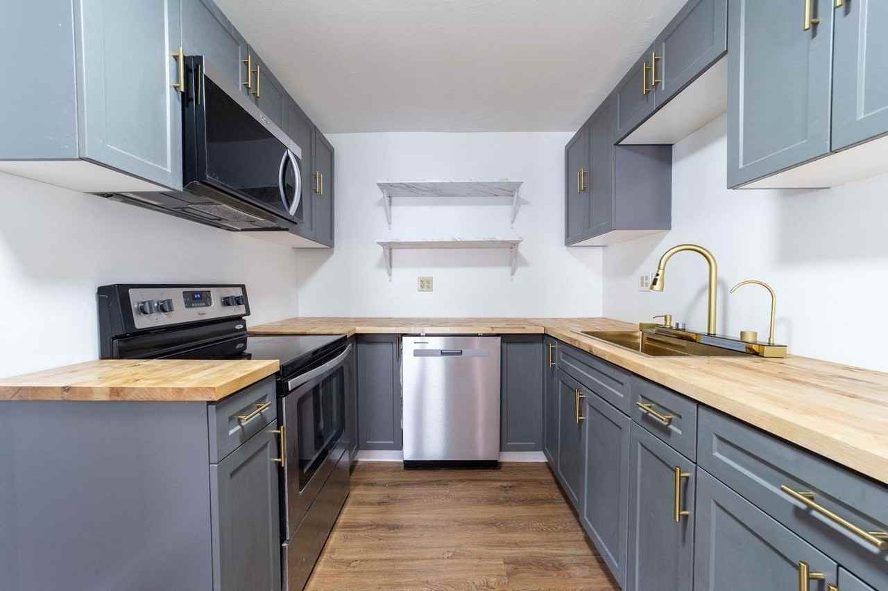 14A Winter St - Photo 3 of 22
