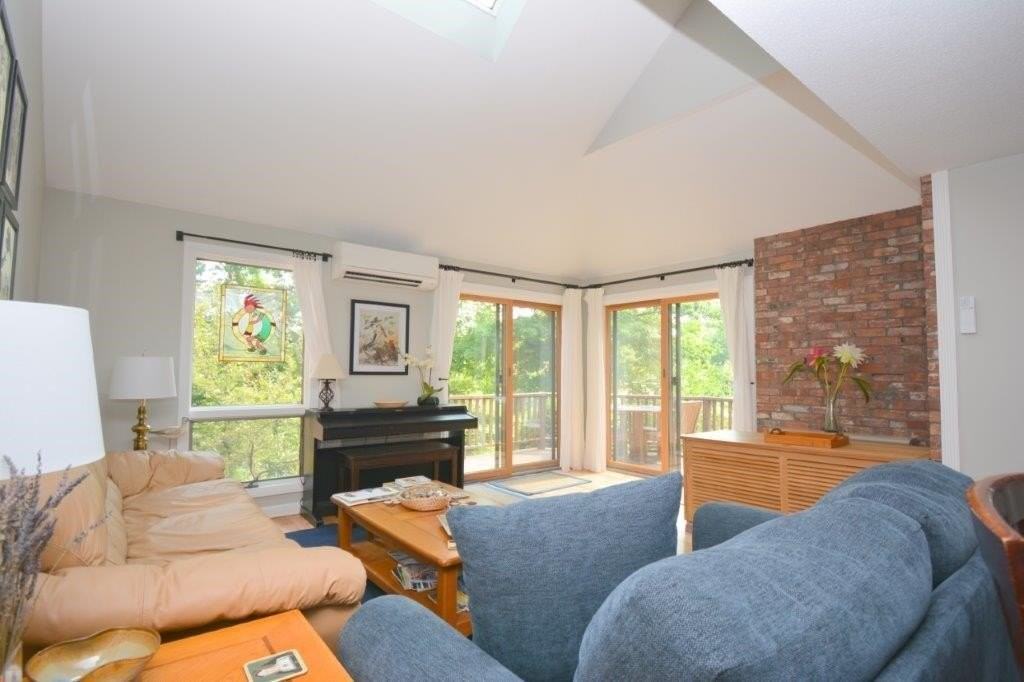 3 Lakeview Pl - Photo 4 of 14