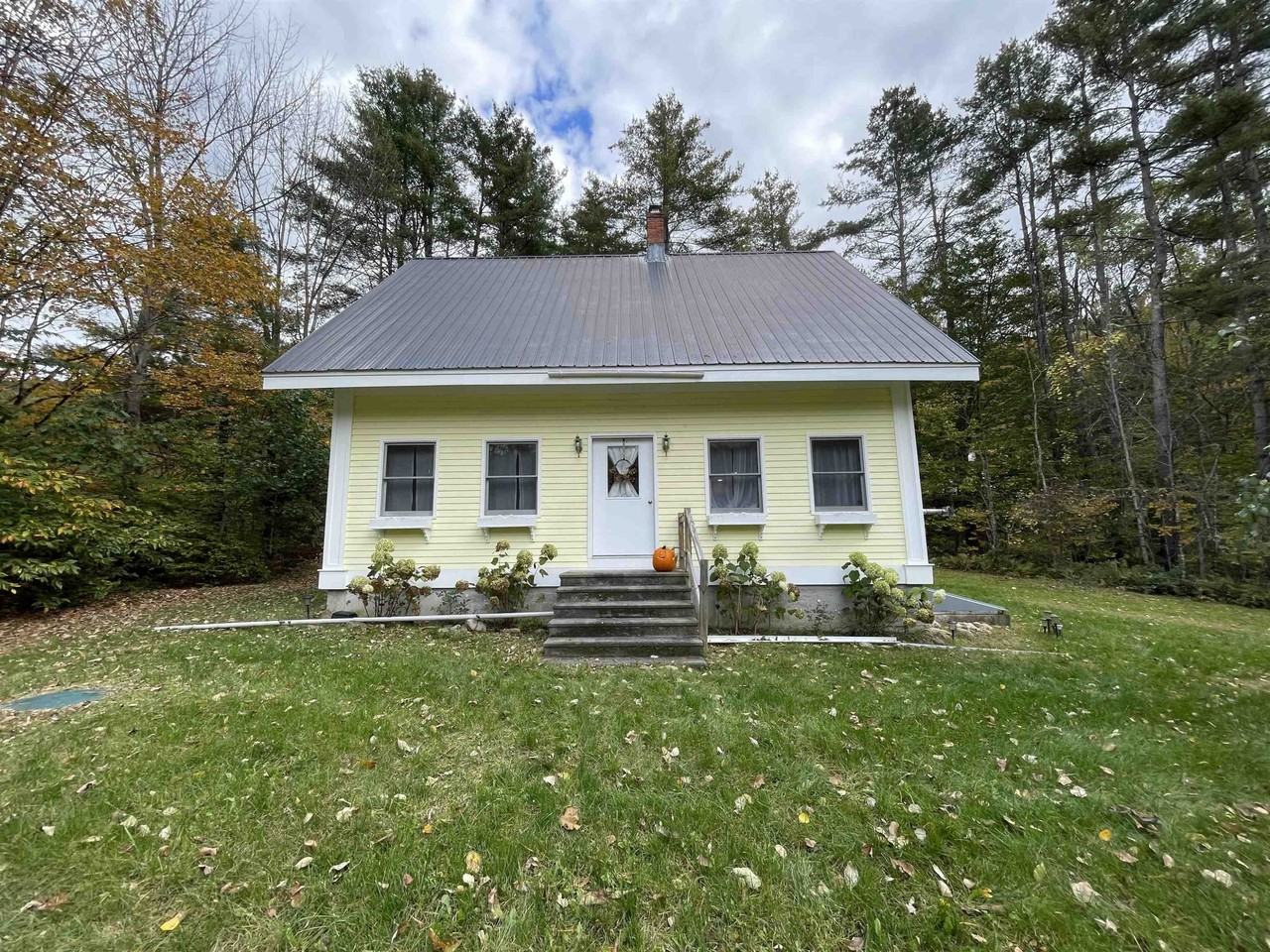 23 Turner Hill Rd - Photo 2 of 14
