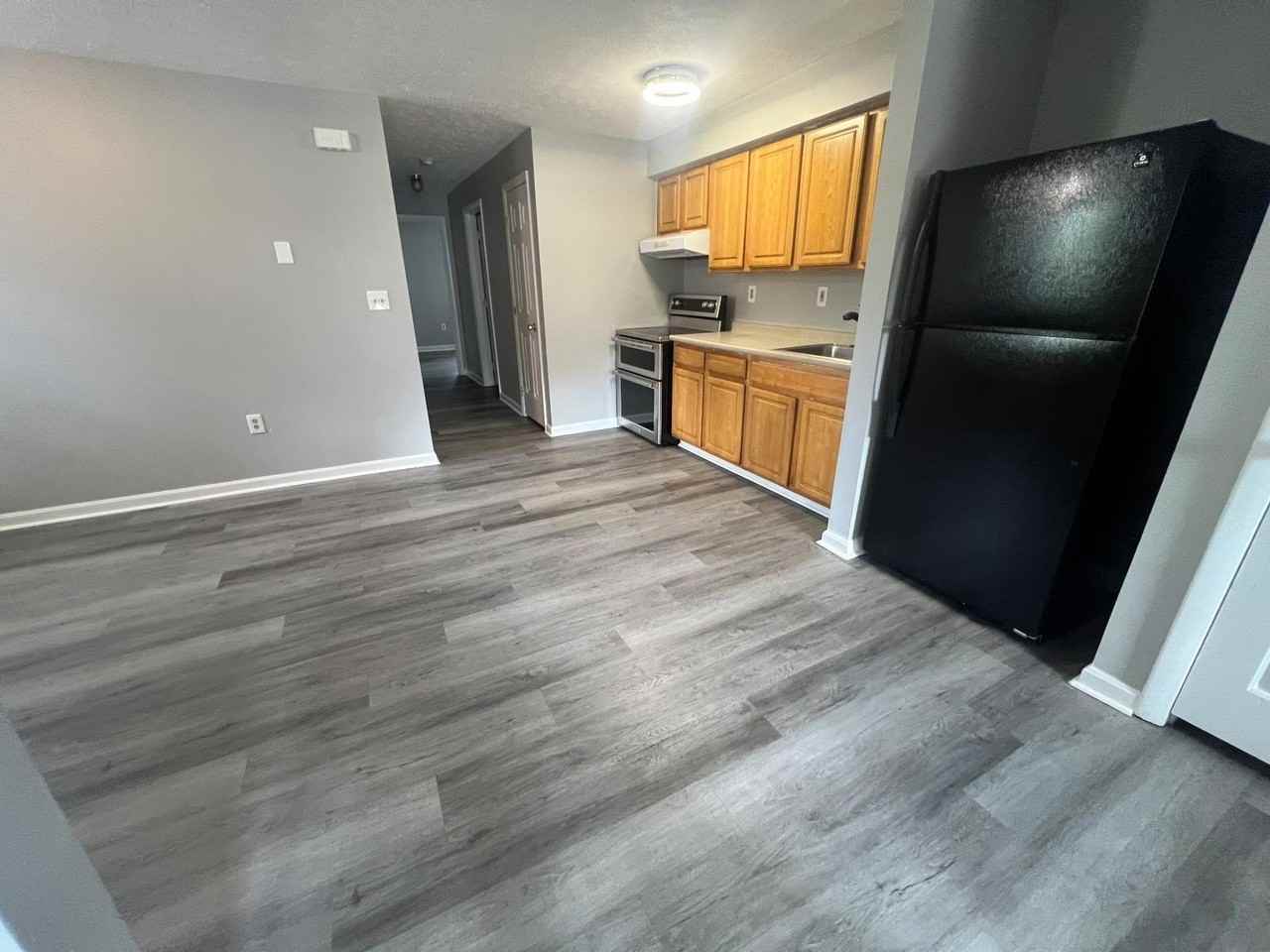 24 Ledge St #24A - Photo 2 of 17