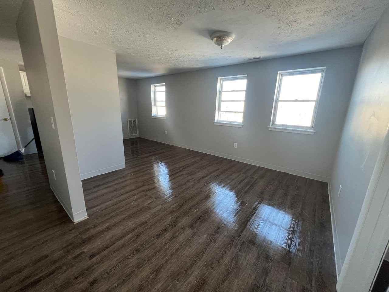 26 Ledge St #26B - Photo 4 of 18