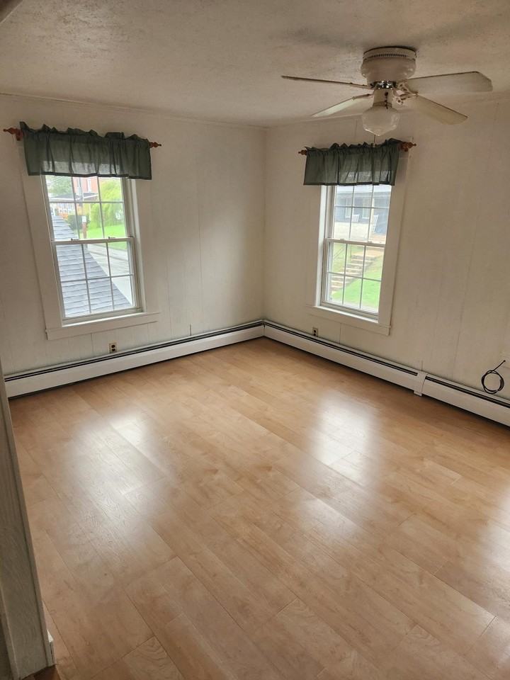 21 Plymouth St - Photo 6 of 12