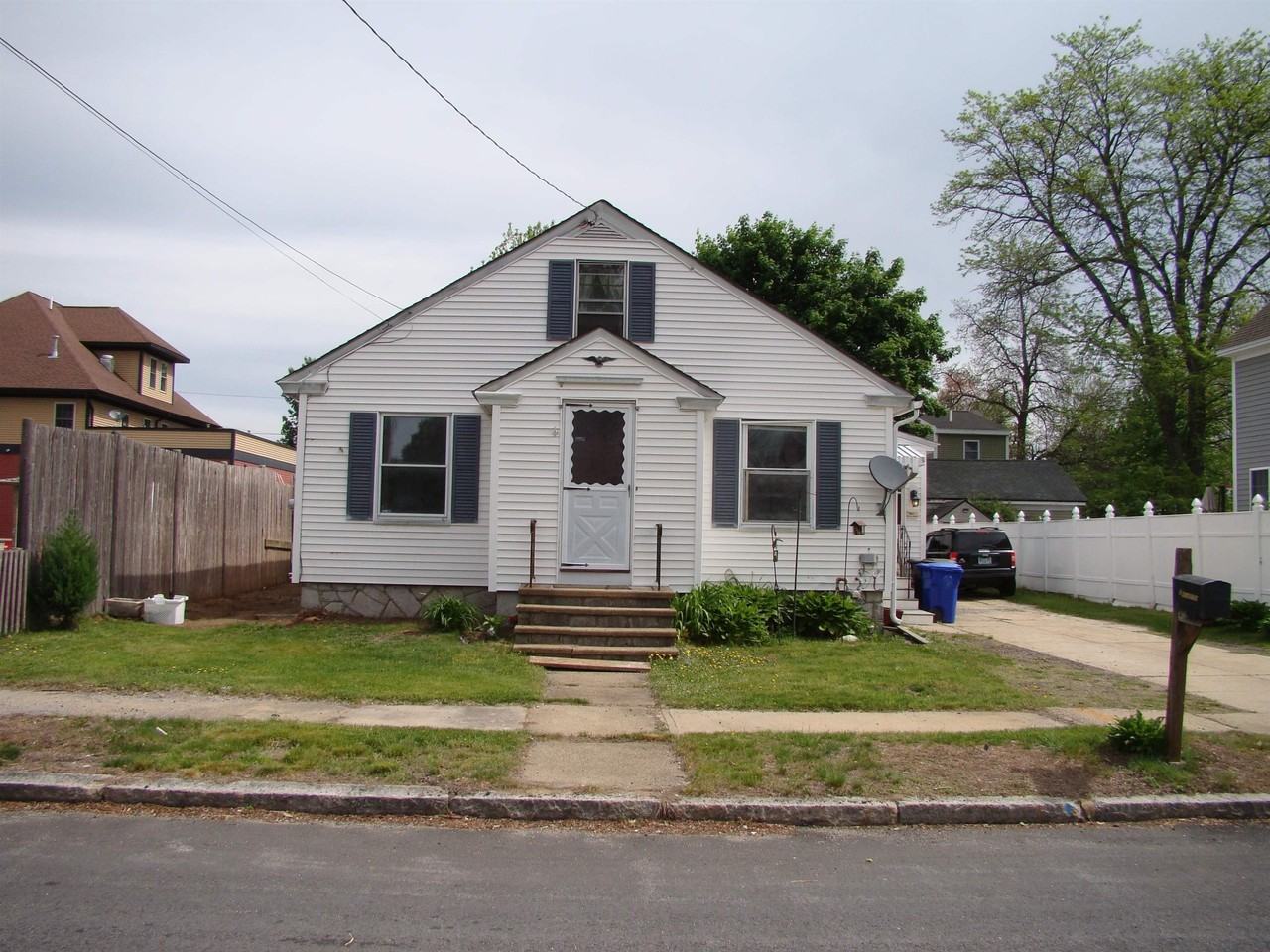 145 Mcquesten St