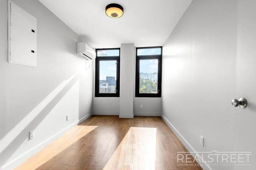594 Bushwick Ave - Photo 7 of 10