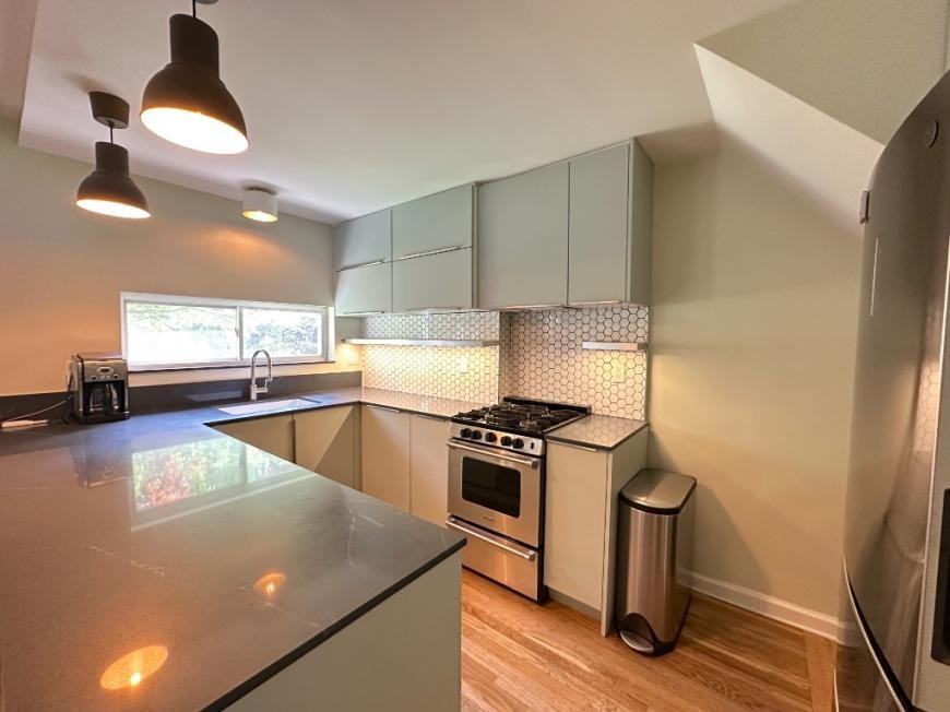 3991 48th St - Photo 4 of 10