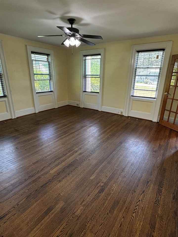 23 Ashuelot St #A - Photo 5 of 13