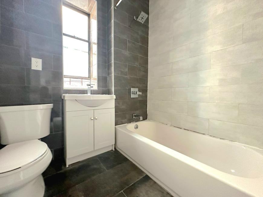 10 Vermilyea Ave - Photo 4 of 4