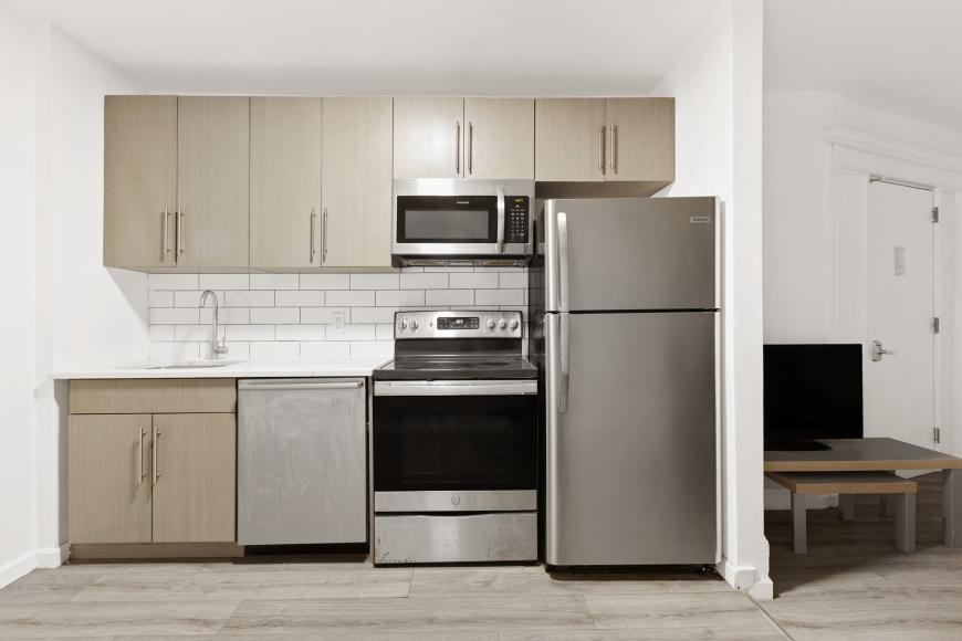 207 W 136th St - Photo 2 of 9