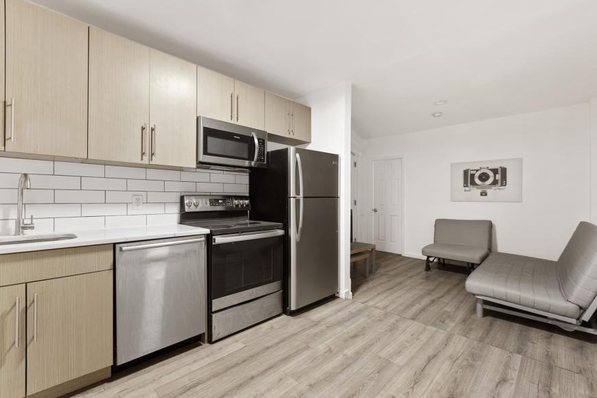 207 W 136th St - Photo 3 of 9