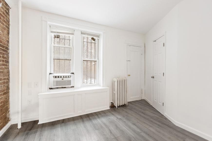 207 W 136th St - Photo 4 of 9