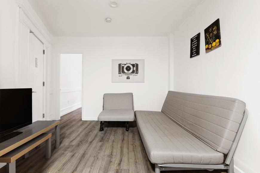 207 W 136th St - Photo 6 of 9